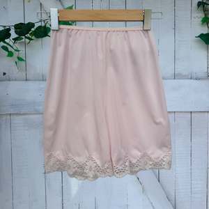 Retro: Shelly Pink Bloomers size 6