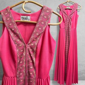 Shaheen 70s Dress Size. 10/12