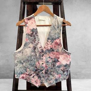 Sylvia 90’s Vest Size 12