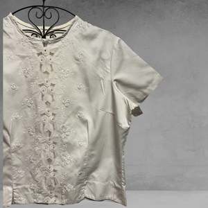 All: Venca Vintage Blouse 12