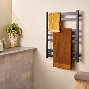 Straight Flat Bar Towel Warmer 7 Bar Ladder