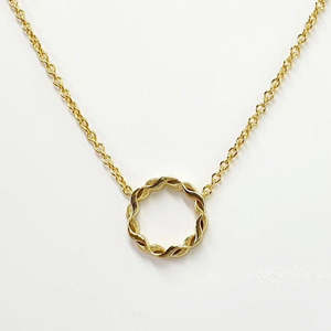 Addison Small Pendant Necklace