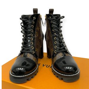 Louis Vuitton Star Trail Ankle Boot (40)