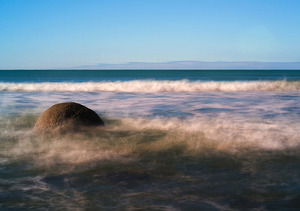 Moaraki Boulder – GoldingArts