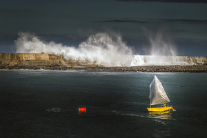 Boat in Harbour – GoldingArts