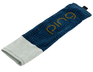 PING G Le3 Tri-Fold Towel