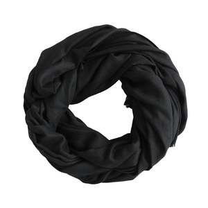 BLACK - plain wool scarf