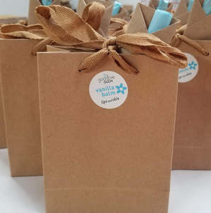 New Zealand Gifting: Gift Bag Kraft with Gold Ribbon x 24