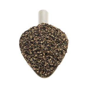Spice Rub From Scratch Ingredients: Cracked Pepper