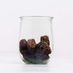 Best Sellers: Medjool Dates With Pits