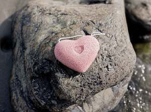 Ki - Heartshape red clay