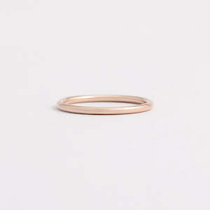 Rose Gold Wedding Band - 1.5mm Wide - Rounded - Polished