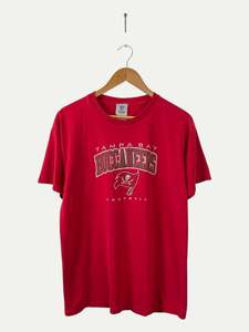 Christmas Gifts Under 50: 90's Tampa Bay Buccaneers Vintage T-Shirt Size M