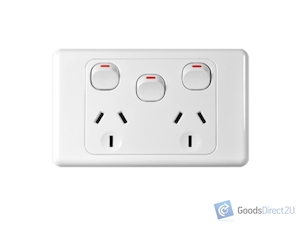 Products: Power Point – Double – Horizontal – Ext Sw – 10A