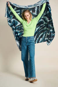 Pom Amsterdam: POM Amsterdam Shawl - Feathers Blue