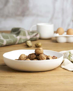 Bowls Plates Platters: Robert Gordon At Home Shallow Serving Bowl 24cm