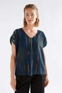 Clothing Footwear Sale: Elk Kayra V Neck Top - Alinea Print