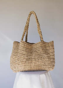 Clothing Footwear Sale: Hobo and Hatch Elle Grande Tote - Natural