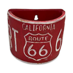 Vintage R66 Planter 12.5x10.5x7.5 Red