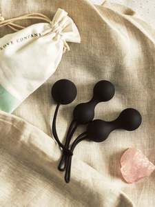 Products: Amyris Kegel Love Balls