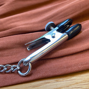 Bondage Bdsm: Nova, Nipple Clamps