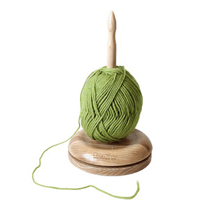 ChiaoGoo Wooden Yarn Butler - Wool Winder Accessory