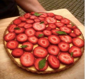Sweet Treats: Whole Strawberry Tart