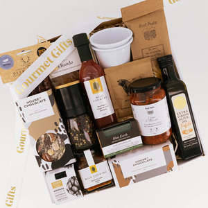 Gift Boxes For Her: Deluxe Pantry Gift Box