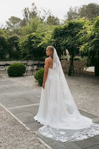 Products: Avani Veil