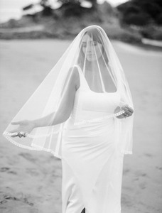 Minimal Midi Veil