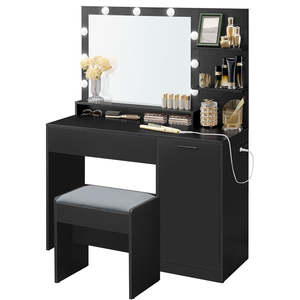 Bedroom Furniture: Dressing Table