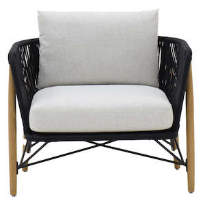 Roys Outdoor Lounge Chair