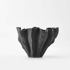 Ceramic Homewares: The Foundry - Flute Bowl Ebony