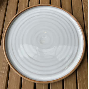 Black White: Ceramic Dinner Plates - White