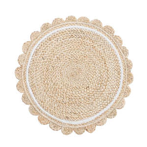 Sandy Scalloped Placemat - Natural + White