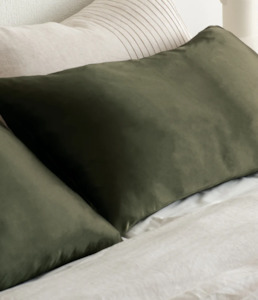 Bed Linen And Towels: Silk Pillowcase Olive