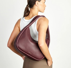 Hana Shoulder Bag Merlot Bubble