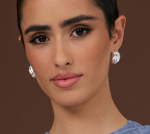 Wave Pattern Metal Stud Earrings Silver