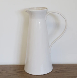 Enorme Jug