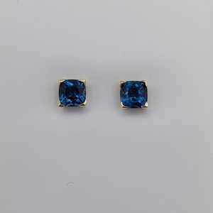 9 Carat Yellow Gold Claw Set London Blue Topaz Stud Earrings ET004/Y9/LBT - Grae&hellip;
