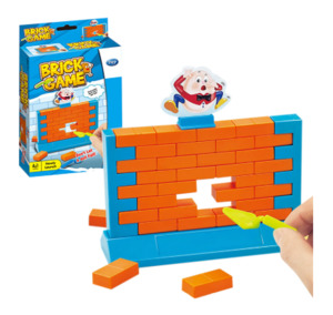 Outdoor: Brick Wall Game