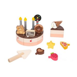 Role Play: Wooden Chocolate Cake