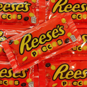 Orange Lollies: Reese's Pieces 43g