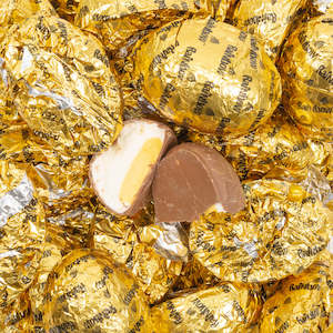 Wrapped Lollies: Marshmallow Foiled Easter Eggs