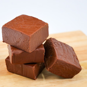 Fudge: Granny Annies Chocolate Fudge 100g