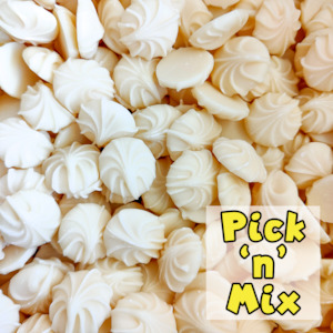 Choc Buds White 100g (Pick 'n' Mix)