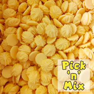 Choc Buds Caramel 100g (Pick 'n' Mix)