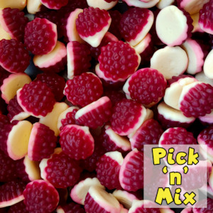 Boysenberries & Cream 100g (Pick 'n' Mix)