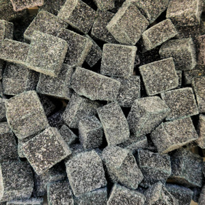 Black: Irish Moss (Old Fashioned)