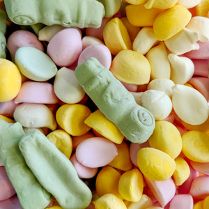 Marshmallow And Fondant: Fondant Seconds (Manufacturer's Clearance)